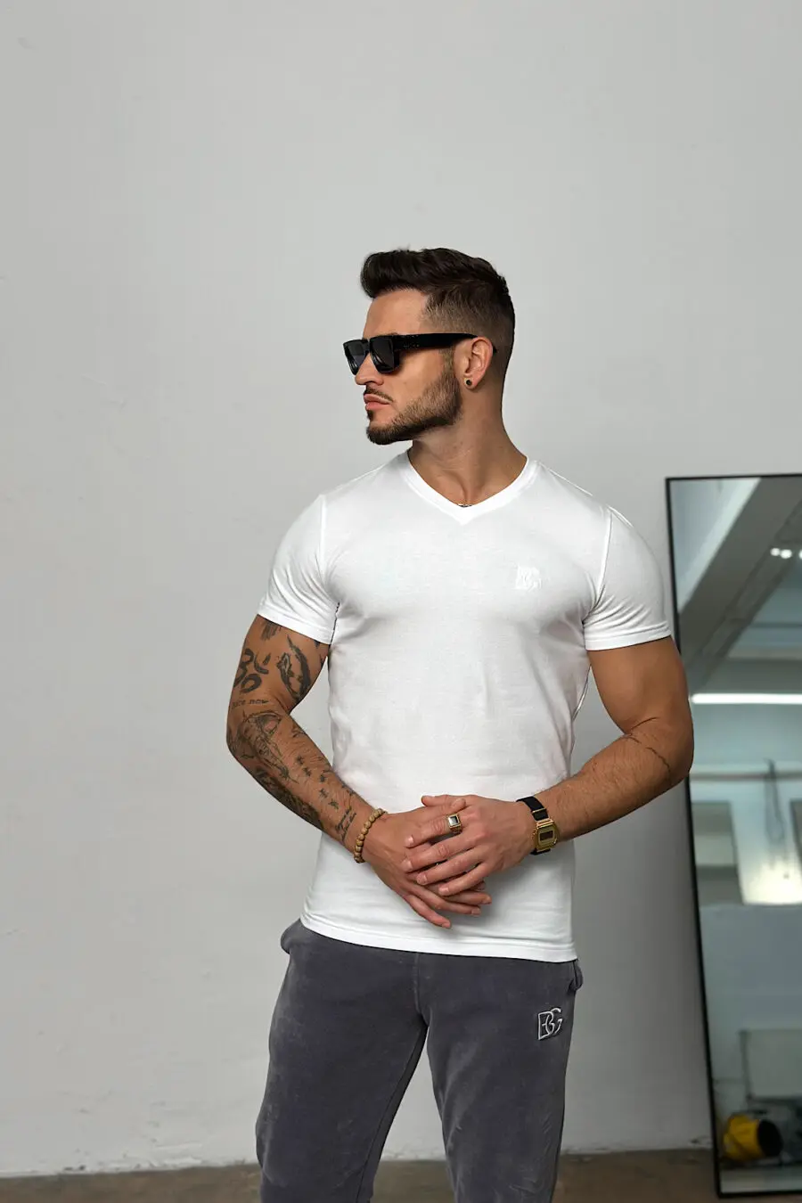 T-Shirt męski BG V-Neck | biały