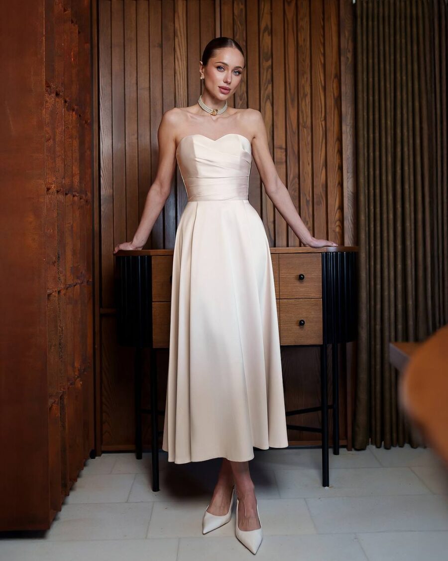 EMMA Sukienka Midi 586 Gorsetowa Ecru