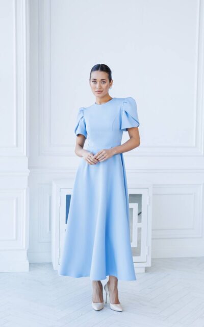YASMINE Sukienka Midi z Bufkami C512 Błękitny