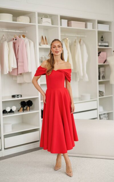 CLEO Sukienka z Opadającymi Ramionami C528 Czerwony